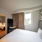 Ibis Sur Marne Renove En 2025 3*