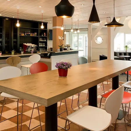 Ibis Sur Marne Renove En 2025 Nogent-sur-Seine