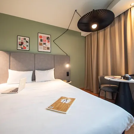 Ibis Sur Marne Renove En 2025 Nogent-sur-Seine