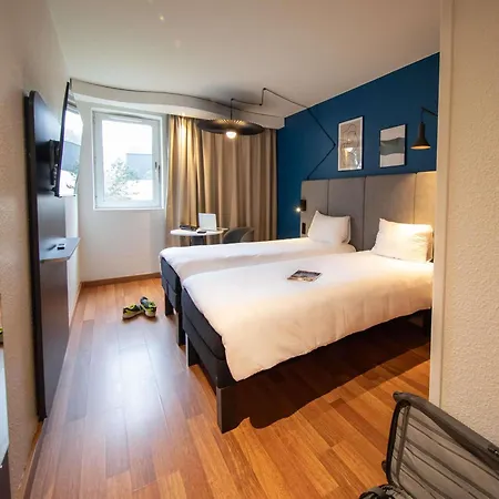 Hotel Ibis Sur Marne Renove En 2025 Nogent-sur-Seine