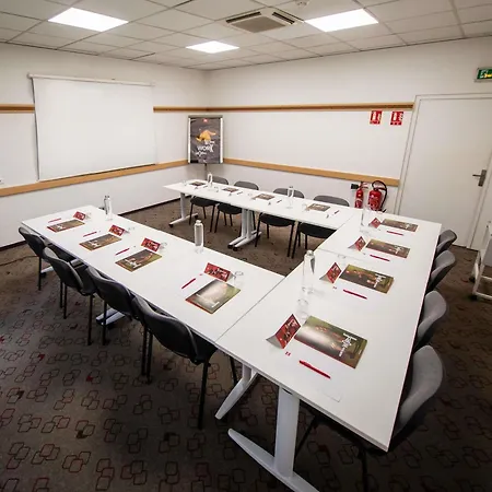 Hotel Ibis Sur Marne Renove En 2025 Nogent-sur-Seine