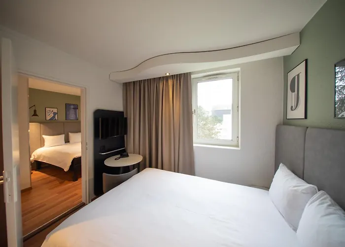 Ibis Sur Marne Renove En 2025 Hotell